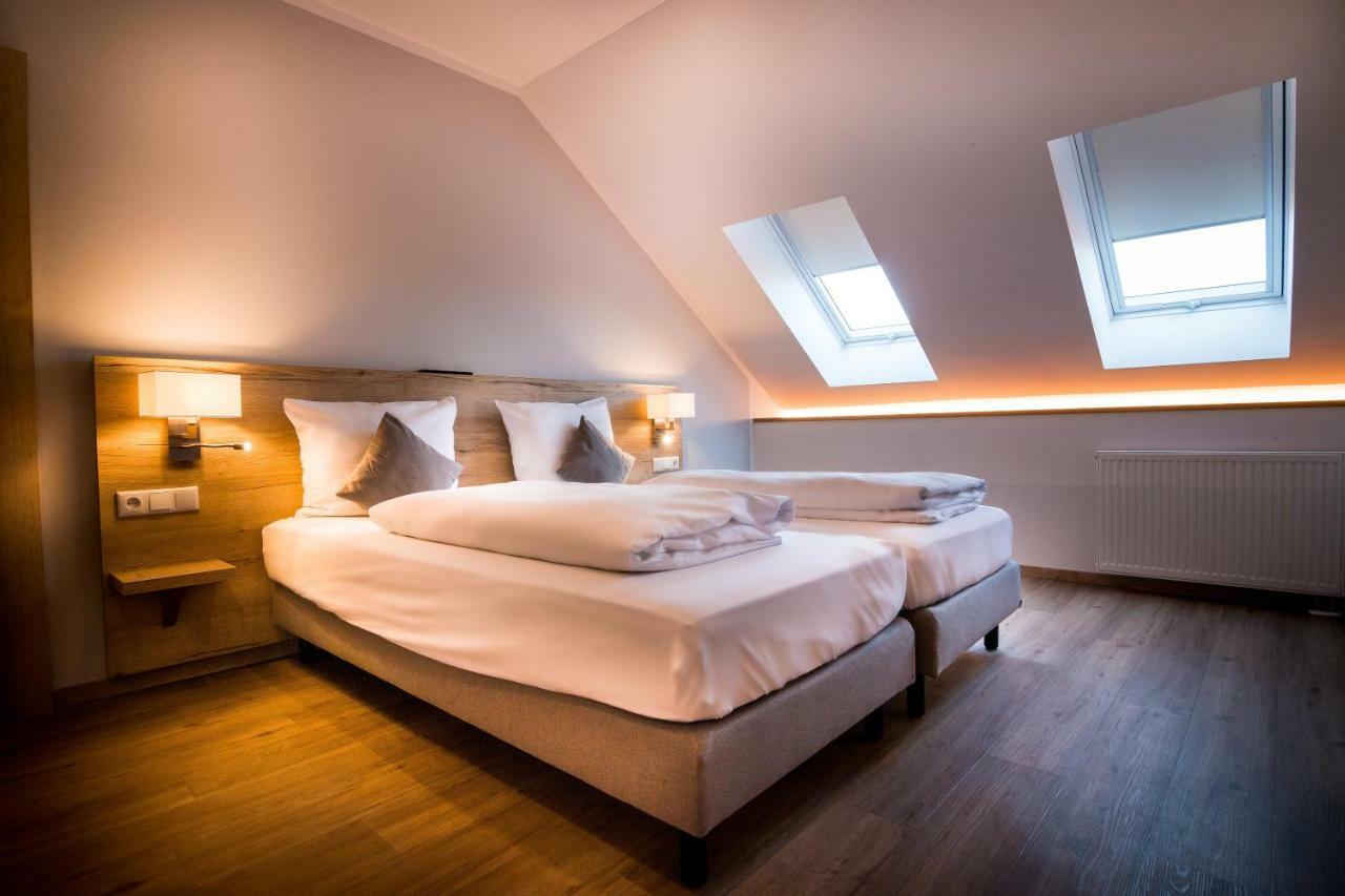 Hotel Am Kumpfmuehler Kastell Ratisbona Esterno foto